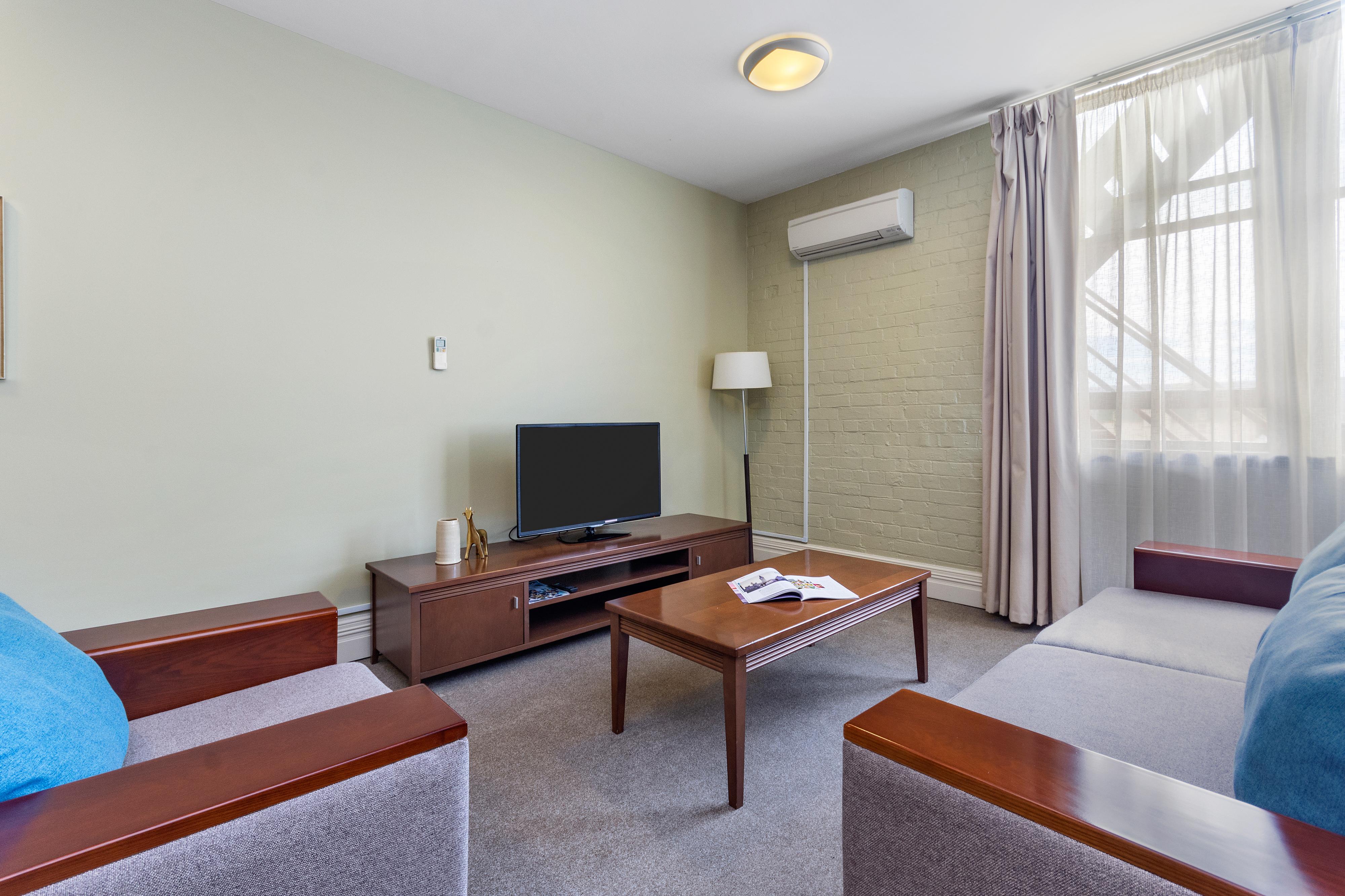 Launceston Central Apartment Hotel Official Bagian luar foto