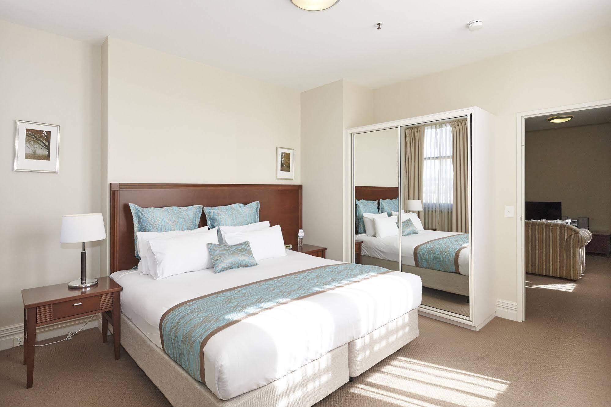 Launceston Central Apartment Hotel Official Bagian luar foto